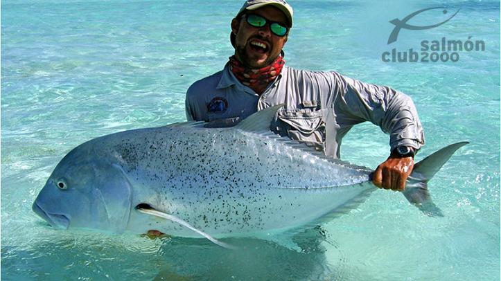 Pesca en atolón de Alphonse y St. Francois