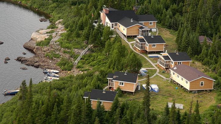Pratt Falls Salmon Lodge