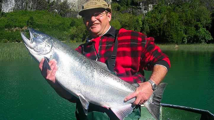 Pesca con Victoria Lodge en Patagonia Chilena