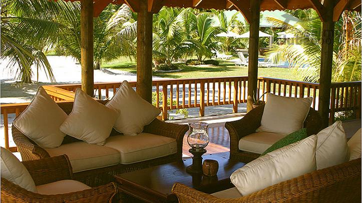 Alphonse Island Resort