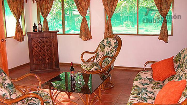 Salón del Jungle Tarpon Lodge