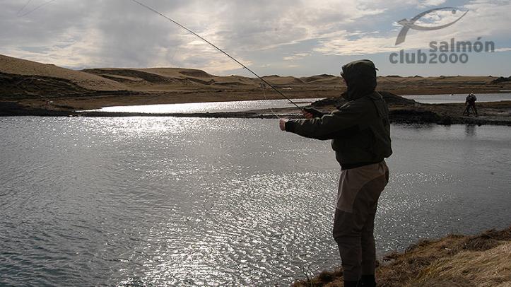 Pesca en el Río Grenlaekur