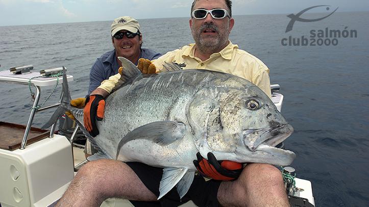 Pesca en la Costa Sur de Tanzania