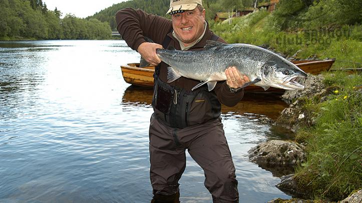 Viajes de pesca mosca Pesca en el Río Orkla