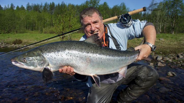 111cm record de Carles en pesca a mosca